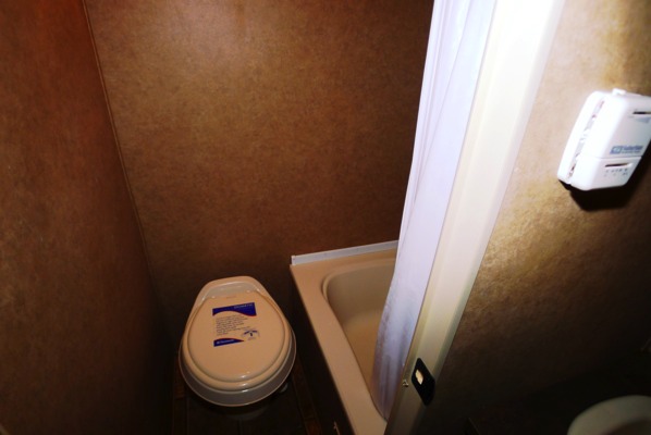 RV Rental Denver Travel Trailer Greywolf 28 bathroom